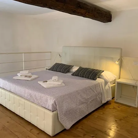 La Contessa Apartment *